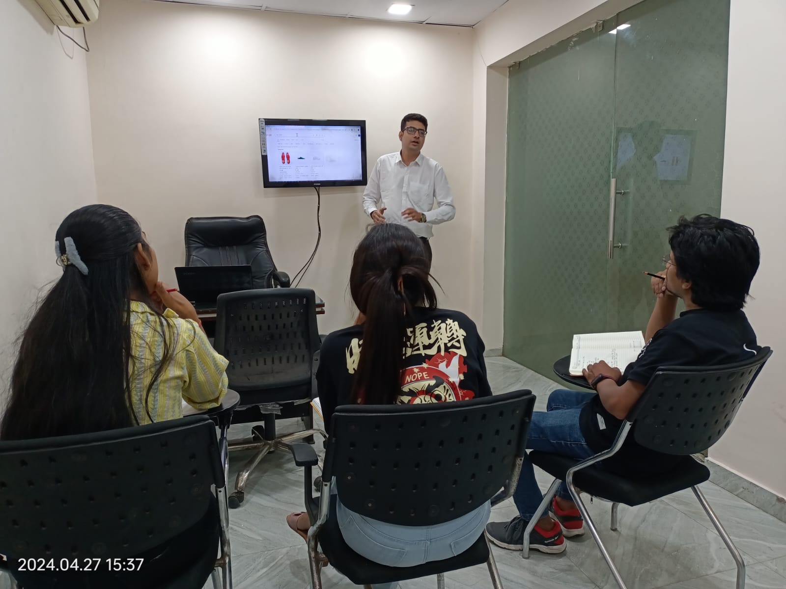 DICC Institute — Live Classroom Session